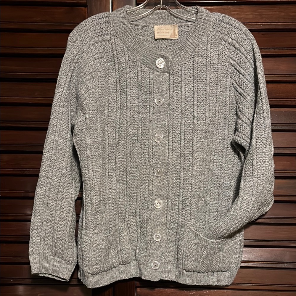 Vintage Gray Cable Knit Sweater Mackinaw Woolens
